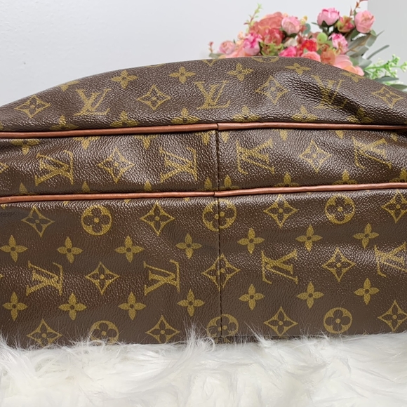 Louis Vuitton Eclair Zipper Nile Shoulder Handbag - Picture 7 of 15